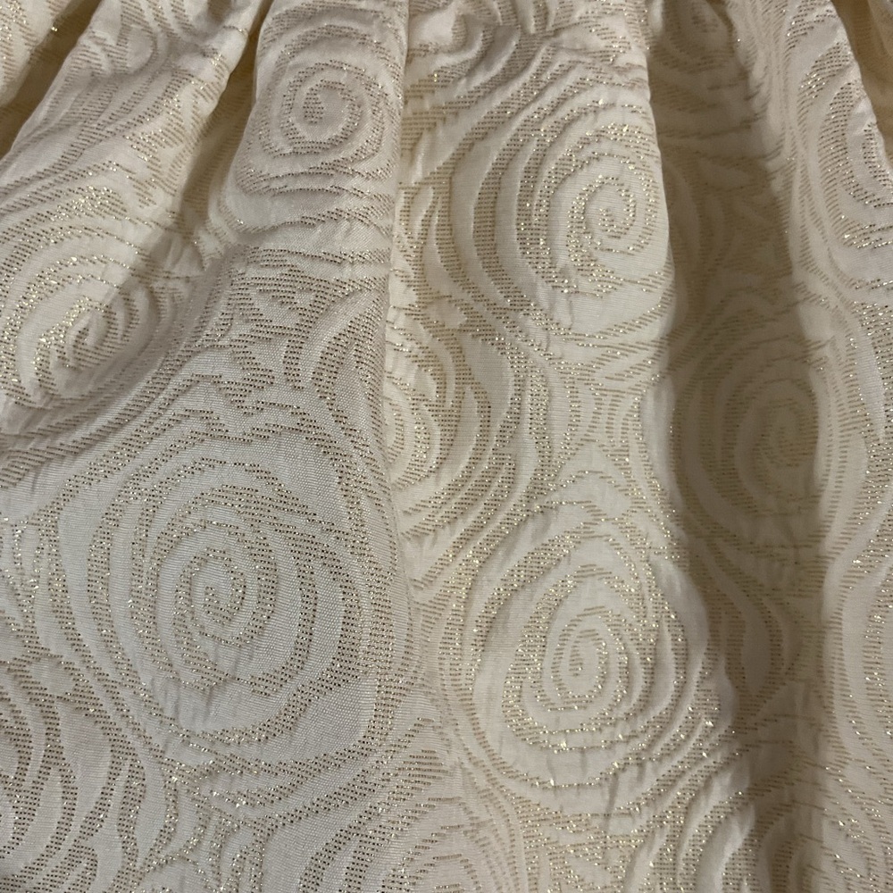 The Children’s Place Elegant Cream Baby Dress with Bow size 12 -18 months - Picture 4 of 6